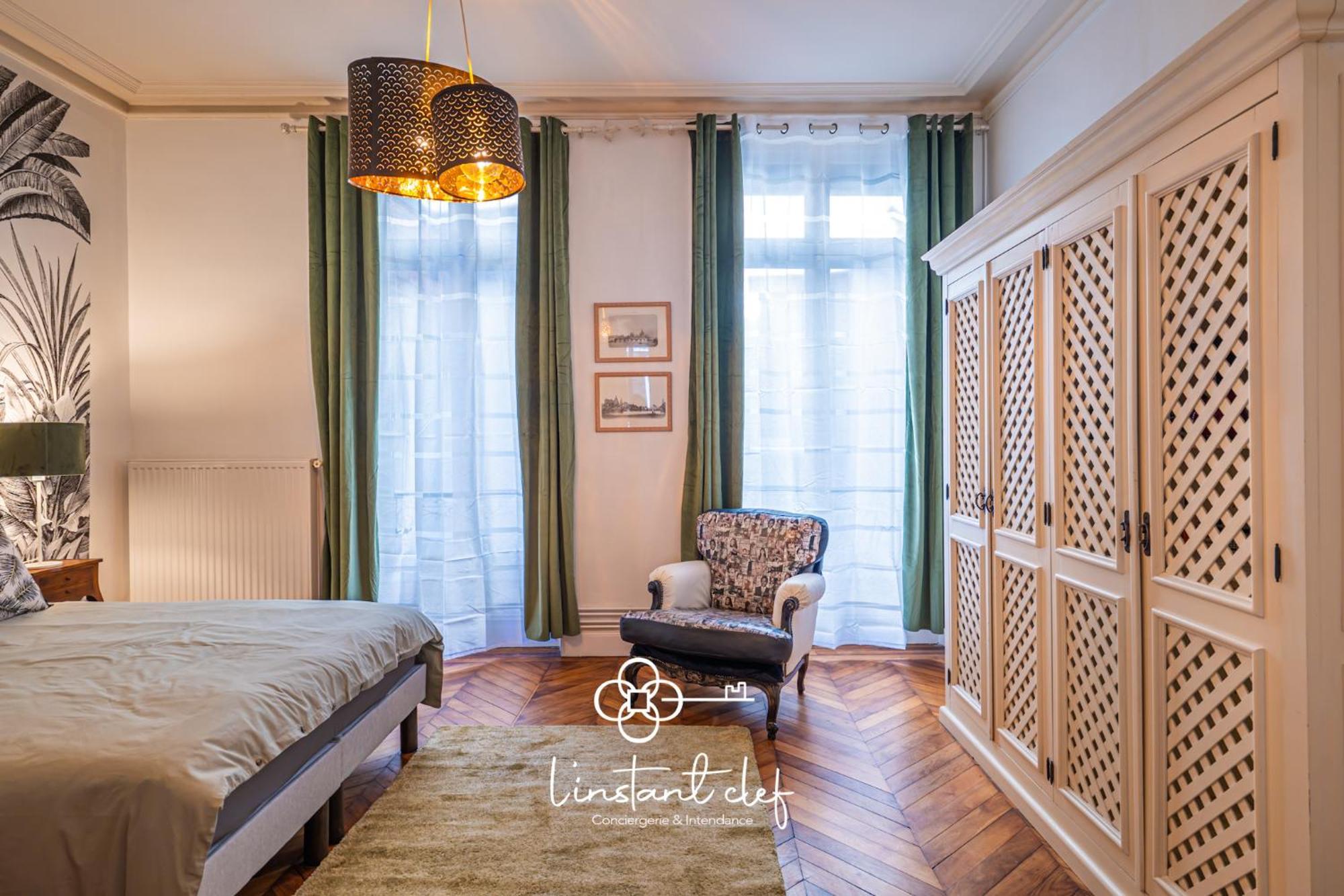 Appartement Parquet, Lumiere Et Baignoire - Pres Du Vieux Mans Le Mans